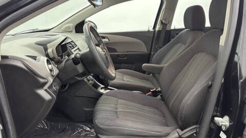 2015 Chevrolet Sonic LT Auto