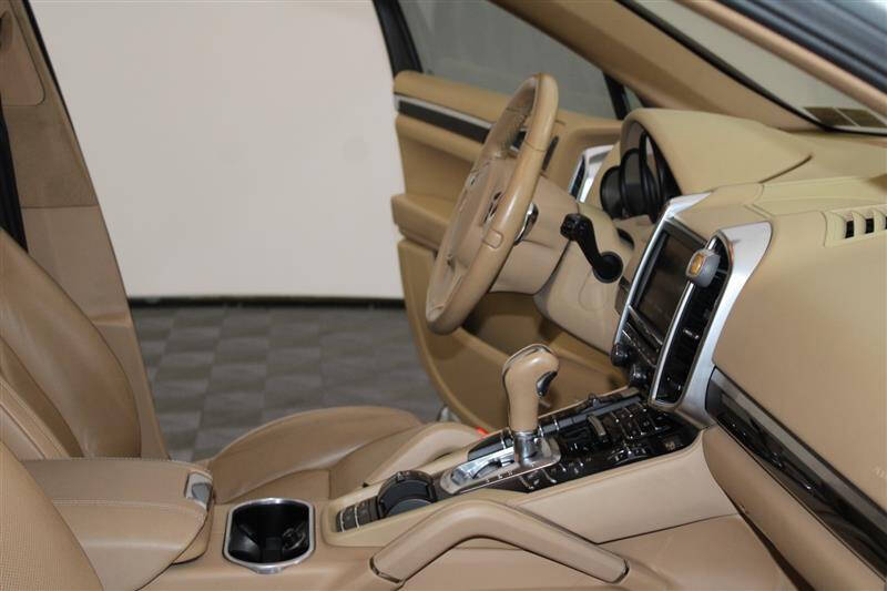 2012 Porsche Cayenne