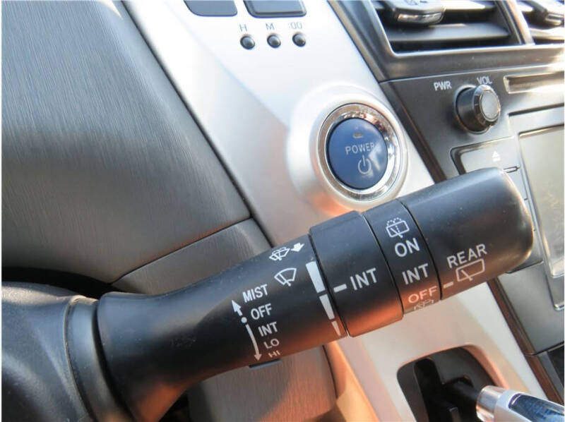 2014 Toyota Prius v