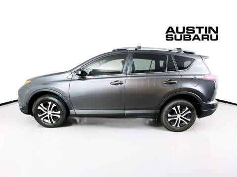 2017 Toyota RAV4 LE