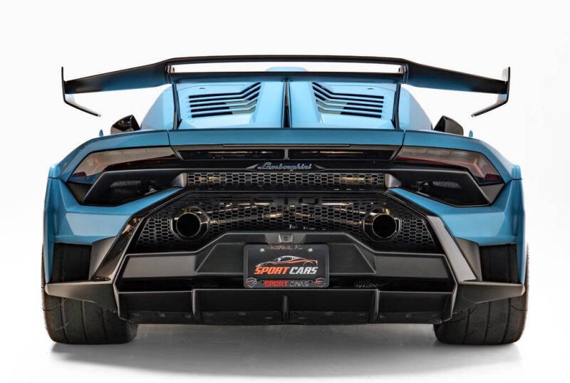 2022 Lamborghini Huracan STO