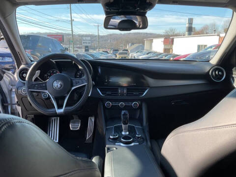 2018 Alfa Romeo Giulia Ti Sport