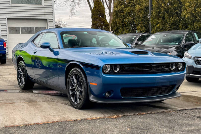 2022 Dodge Challenger GT's photo