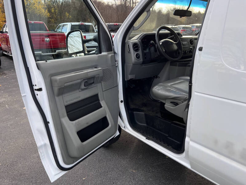 2014 Ford E-Series E-150