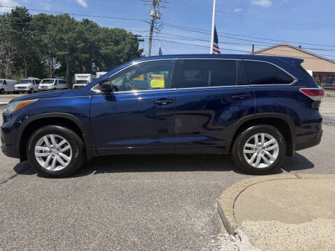 2015 Toyota Highlander LE