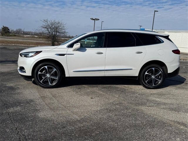 2021 Buick Enclave Essence