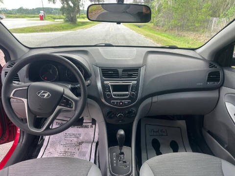 2016 Hyundai Accent SE