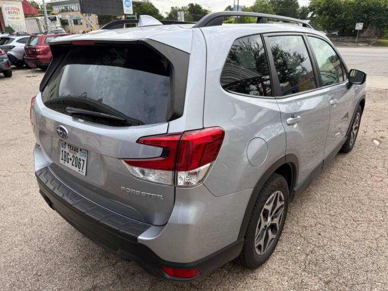 2020 Subaru Forester Premium