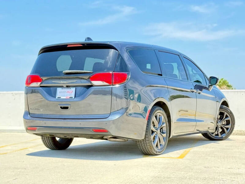 2019 Chrysler Pacifica Touring Plus