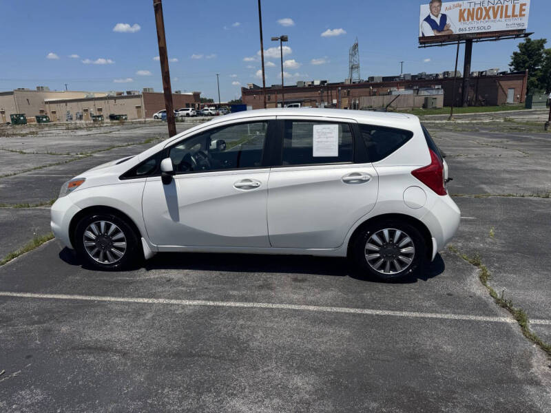 2014 Nissan Versa Note 1.6 S MT's photo
