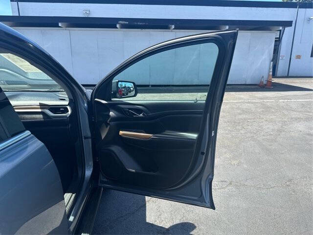 2021 GMC Acadia SLE