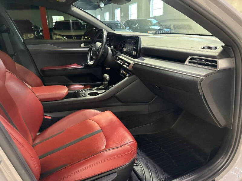 2021 Kia K5