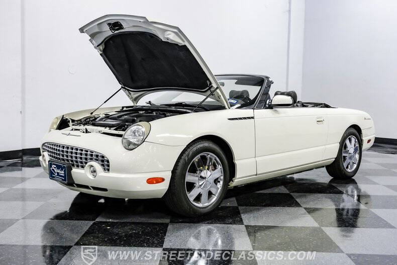 2002 Ford Thunderbird Deluxe