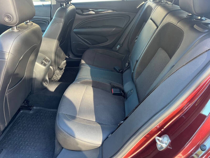 2019 Buick Regal Sportback Preferred II