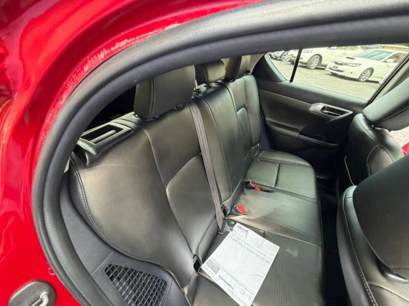 2012 Lexus CT 200h