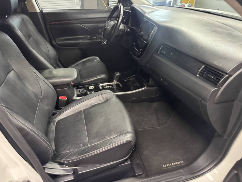 2017 Mitsubishi Outlander