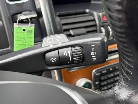 2017 Volvo XC60 T5 Inscription
