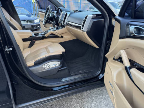 2017 Porsche Cayenne
