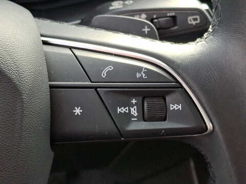 2021 Audi Q8 quattro Premium Plus 55 TFSI