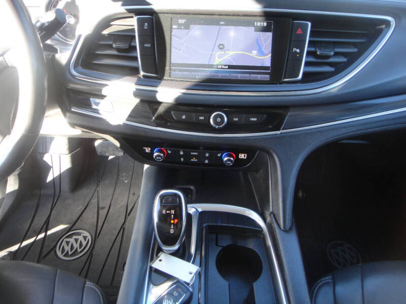 2019 Buick Enclave Essence