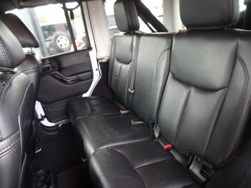 2014 Jeep Wrangler Unlimited Altitude Edition