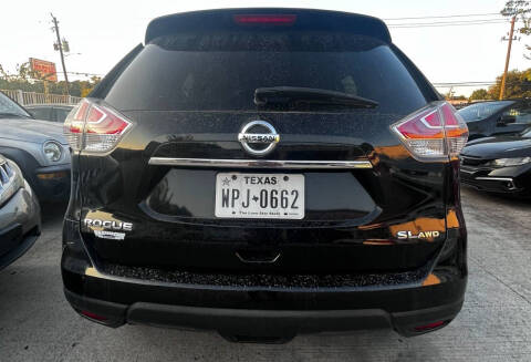 2016 Nissan Rogue SV