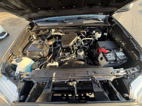2020 Toyota Tacoma SR