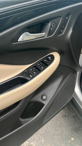 2017 Buick Envision Essence