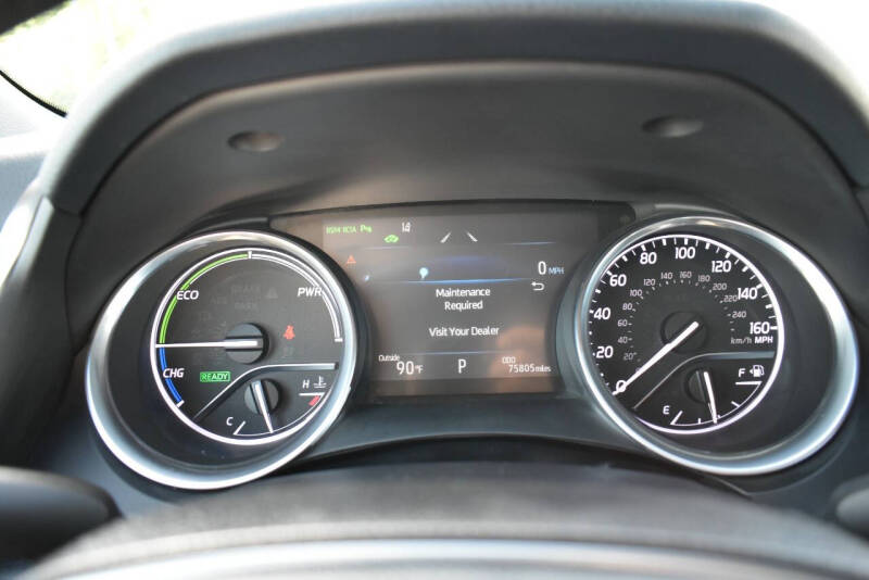 2018 Toyota Camry Hybrid XLE