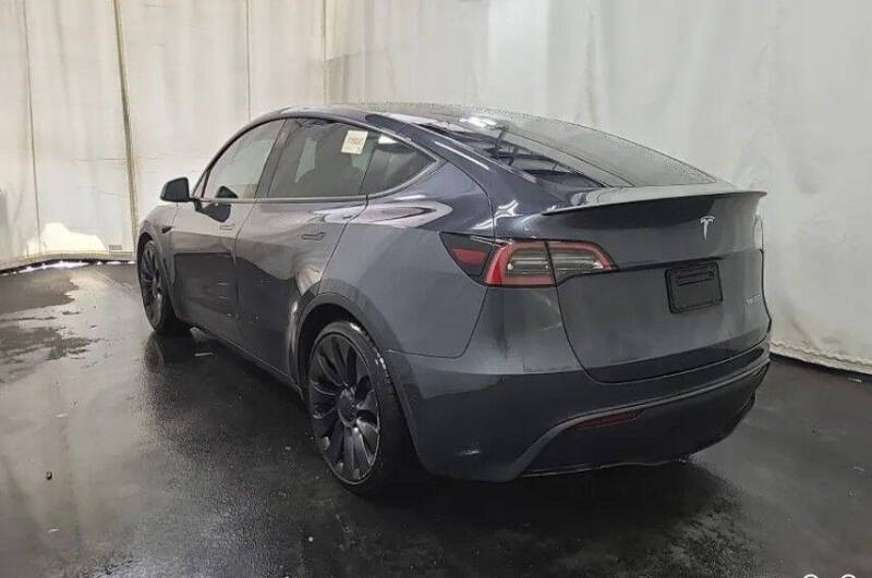 2022 Tesla Model Y Performance