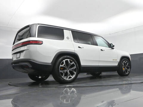 2023 Rivian R1S Launch Edition
