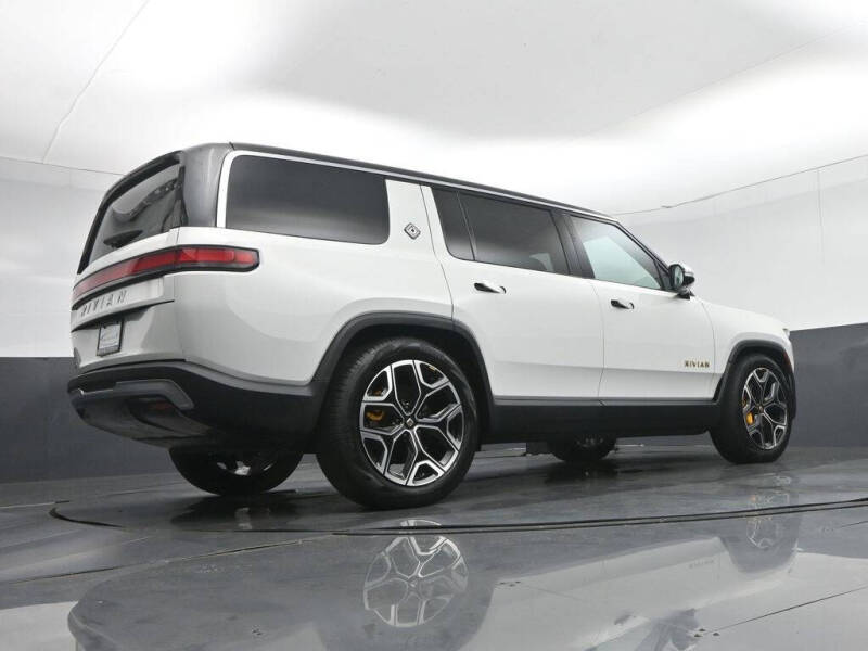2023 Rivian R1S Launch Edition