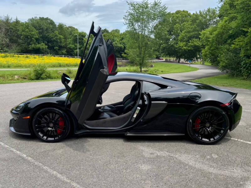 2017 McLaren 570S