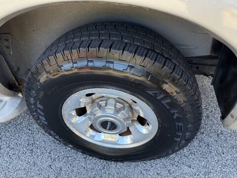 2005 Ford Excursion Limited