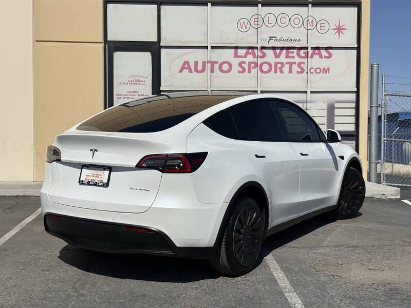 2022 Tesla Model Y Long Range - Photo 7