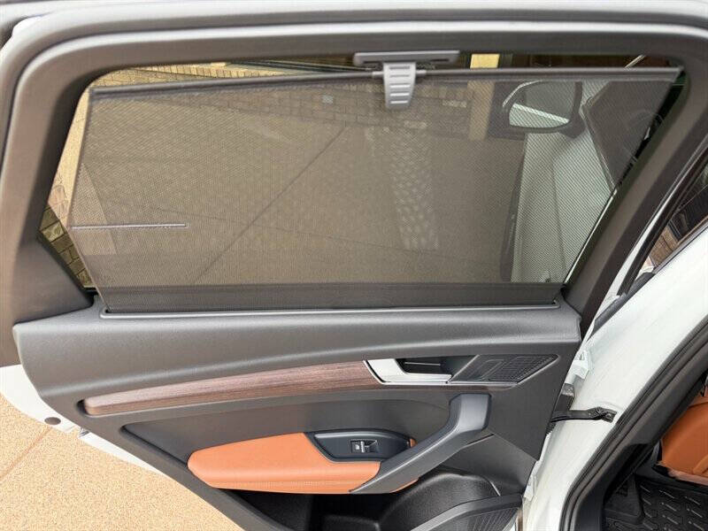 2021 Audi Q5 e quattro Prestige 55 TFSI