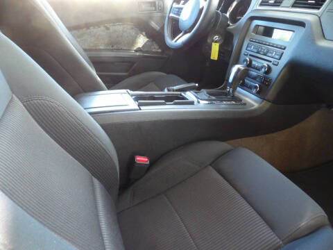 2013 Ford Mustang V6