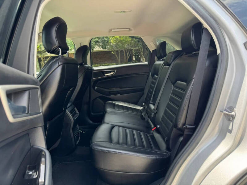 2019 Ford Edge SEL