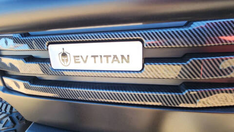 2024 EV Titan ROVER
