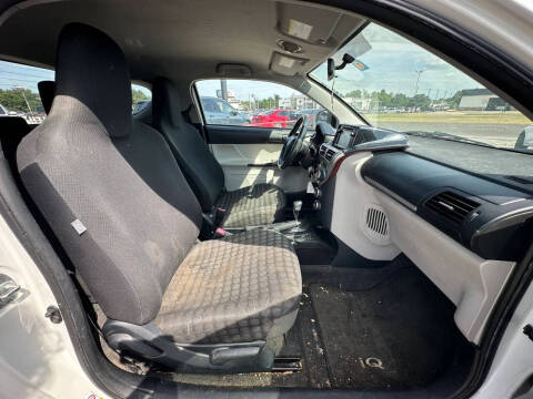 2014 Scion iQ