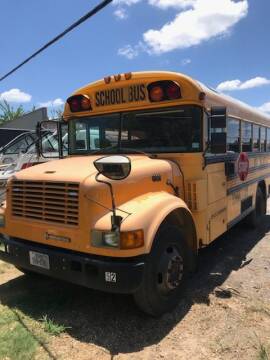 2002 International 3800 for sale at Interstate Bus Sales Inc. in Houston TX