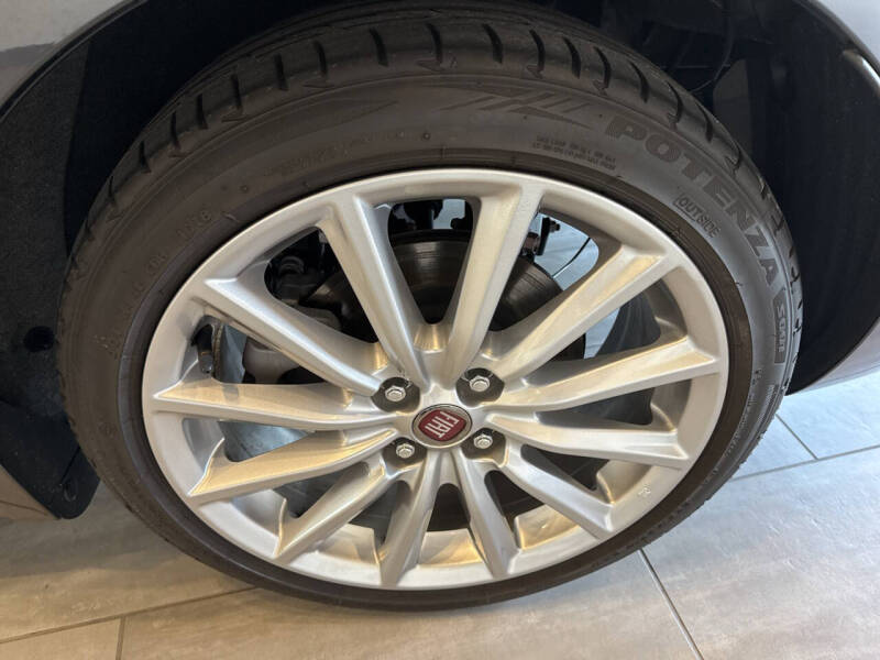 2019 FIAT 124 Spider Lusso