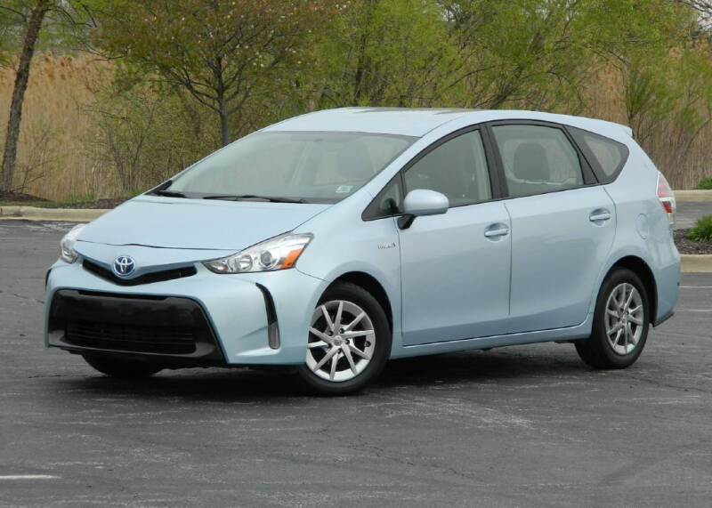 2015 Toyota Prius v for sale at MOKENA AUTOMOTIVE INC in Mokena IL