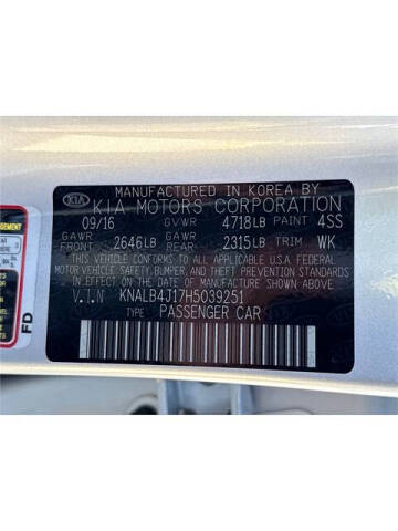 2017 Kia Cadenza Premium