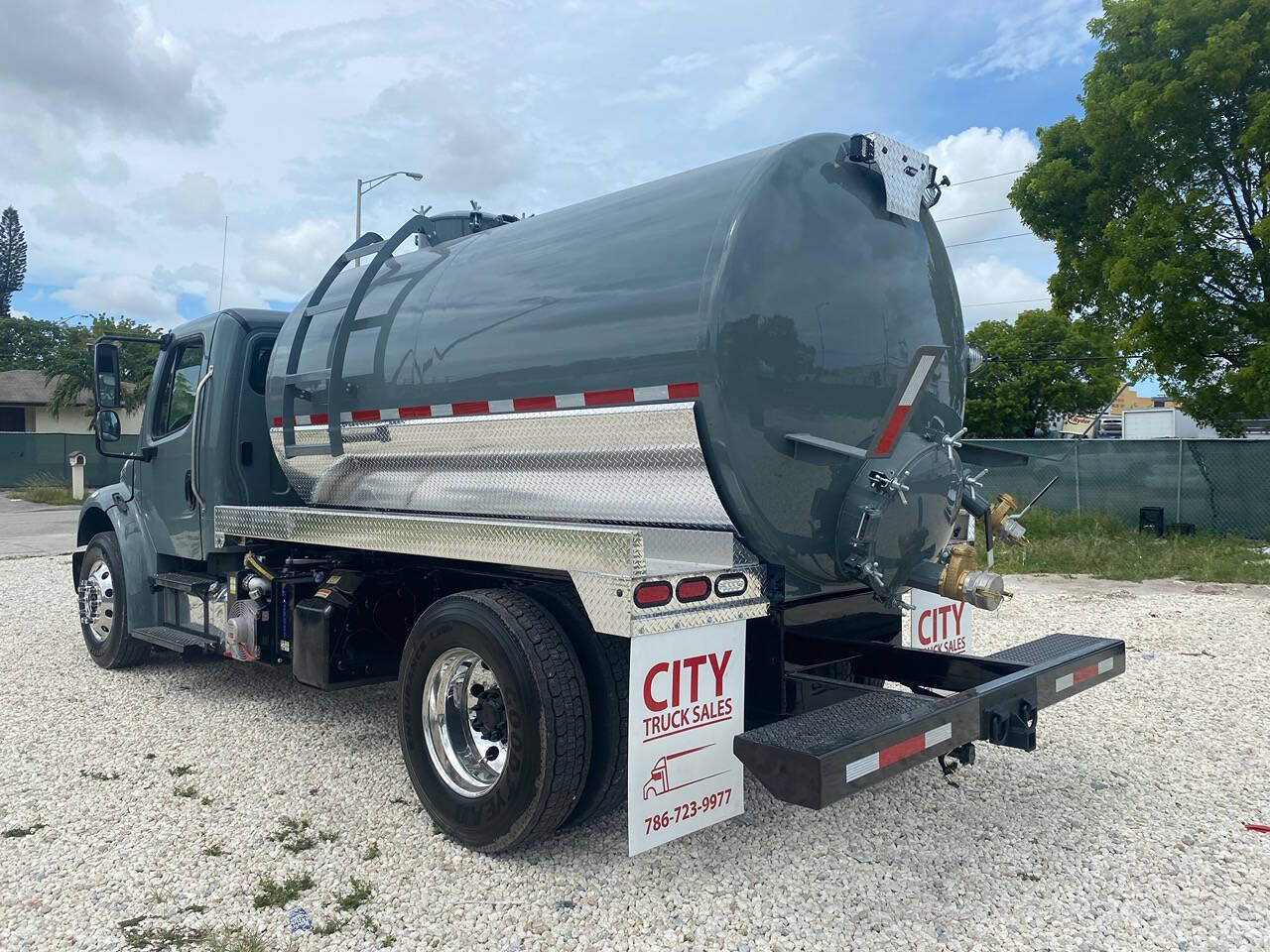 2014 Freightliner M2 106 for sale at City Truck Sales in Miami , FL