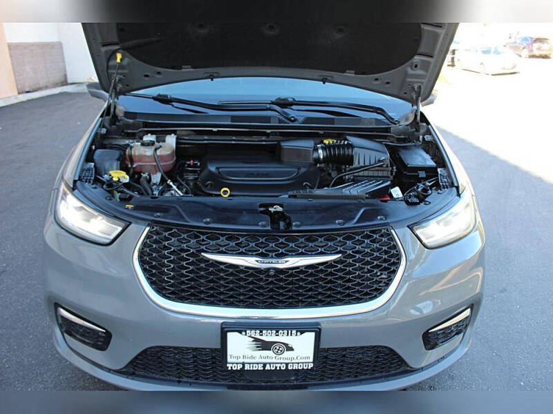 2022 Chrysler Pacifica Limited