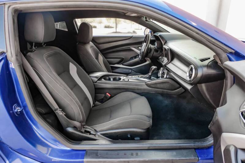 2020 Chevrolet Camaro LT