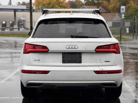 2019 Audi Q5 quattro Premium 45 TFSI