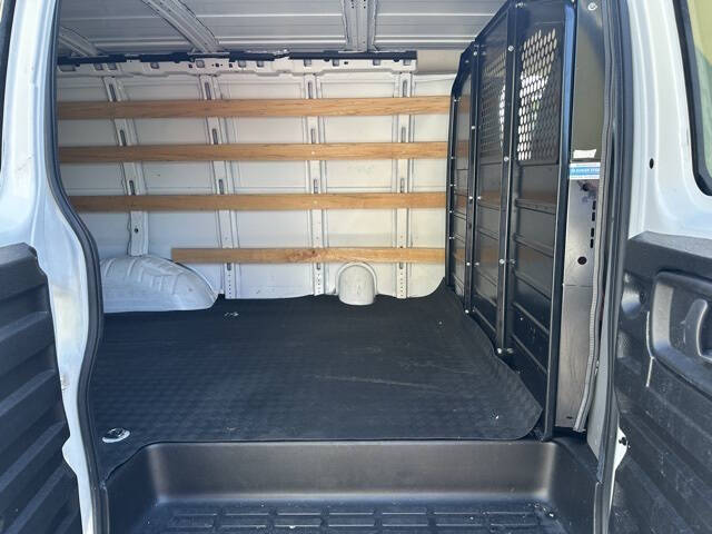 2020 GMC Savana 2500