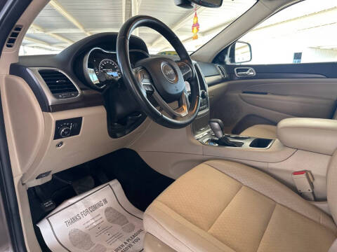 2018 Jeep Grand Cherokee Laredo